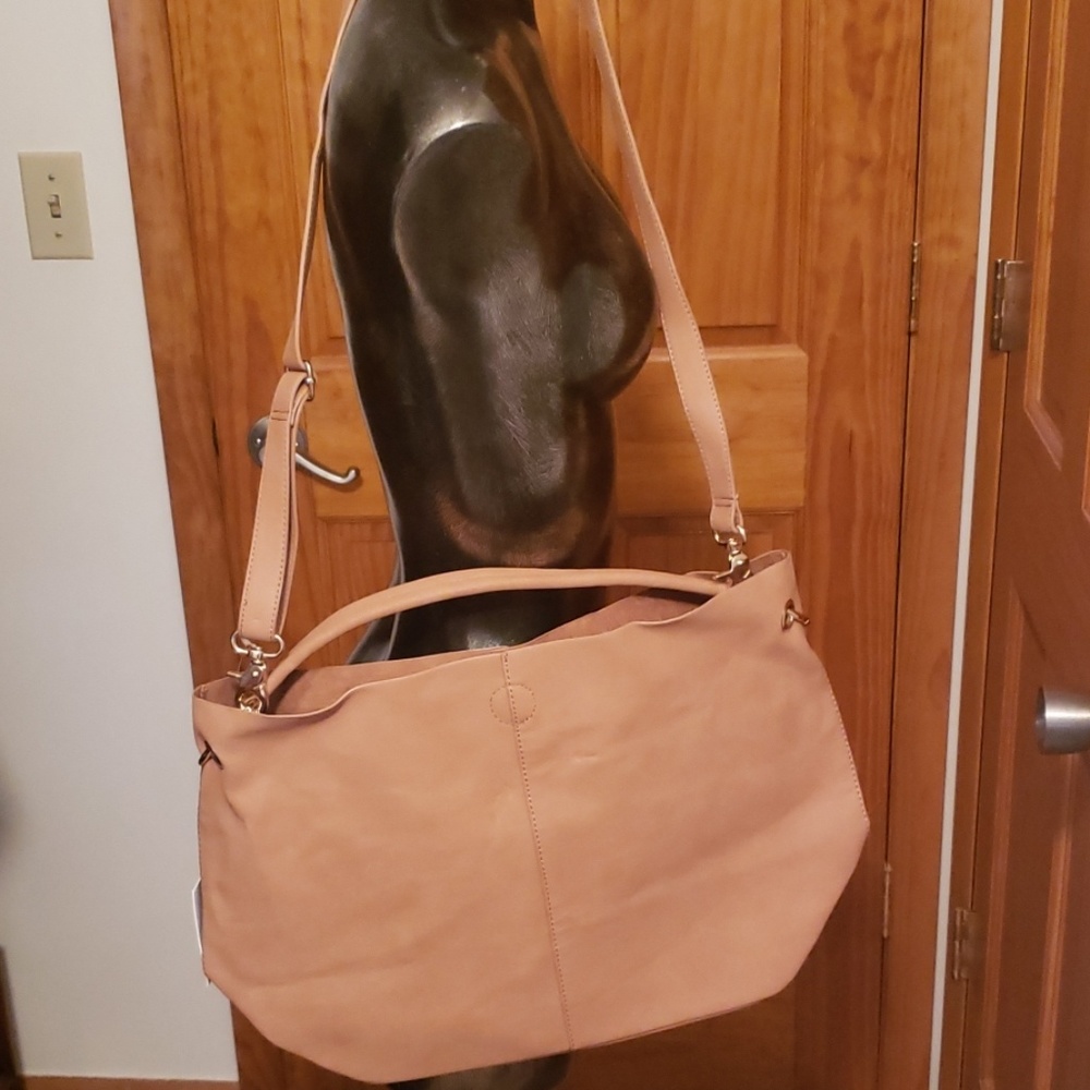 Carry all tote